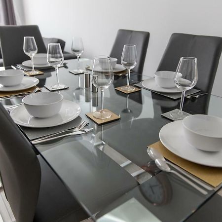 London Northwick Park Serviced Apartments By Riis Property Harrow Esterno foto