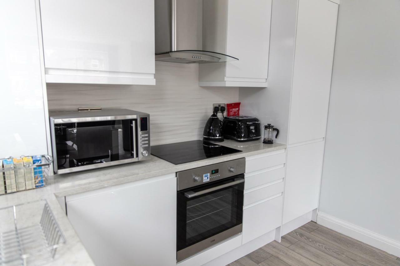 London Northwick Park Serviced Apartments By Riis Property Harrow Esterno foto