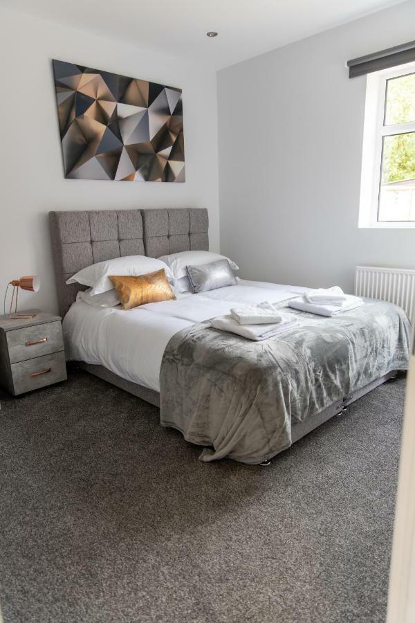 London Northwick Park Serviced Apartments By Riis Property Harrow Esterno foto