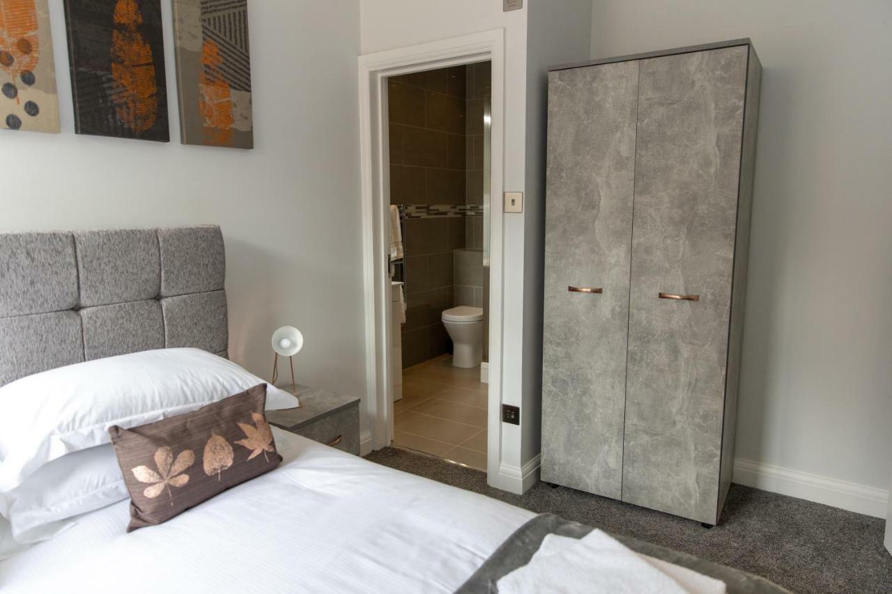 London Northwick Park Serviced Apartments By Riis Property Harrow Esterno foto