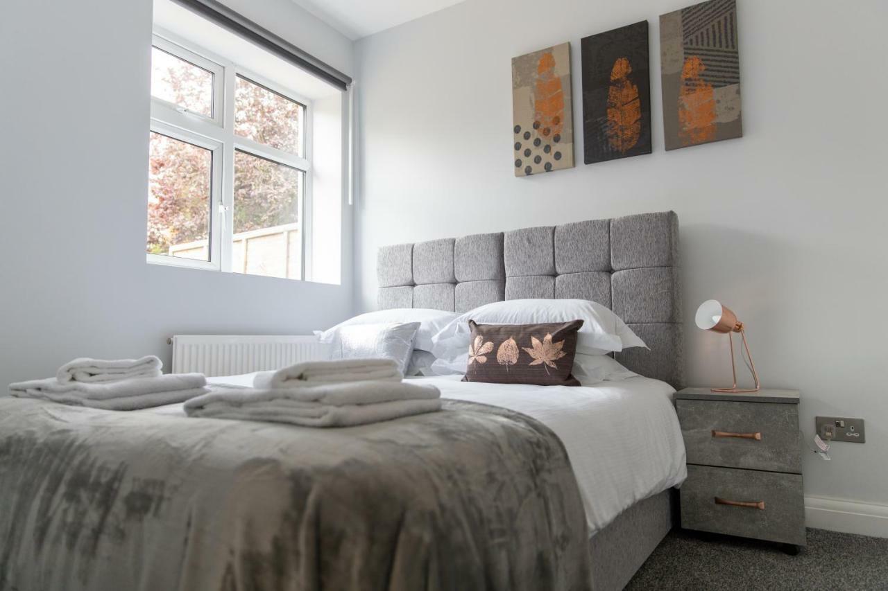 London Northwick Park Serviced Apartments By Riis Property Harrow Esterno foto