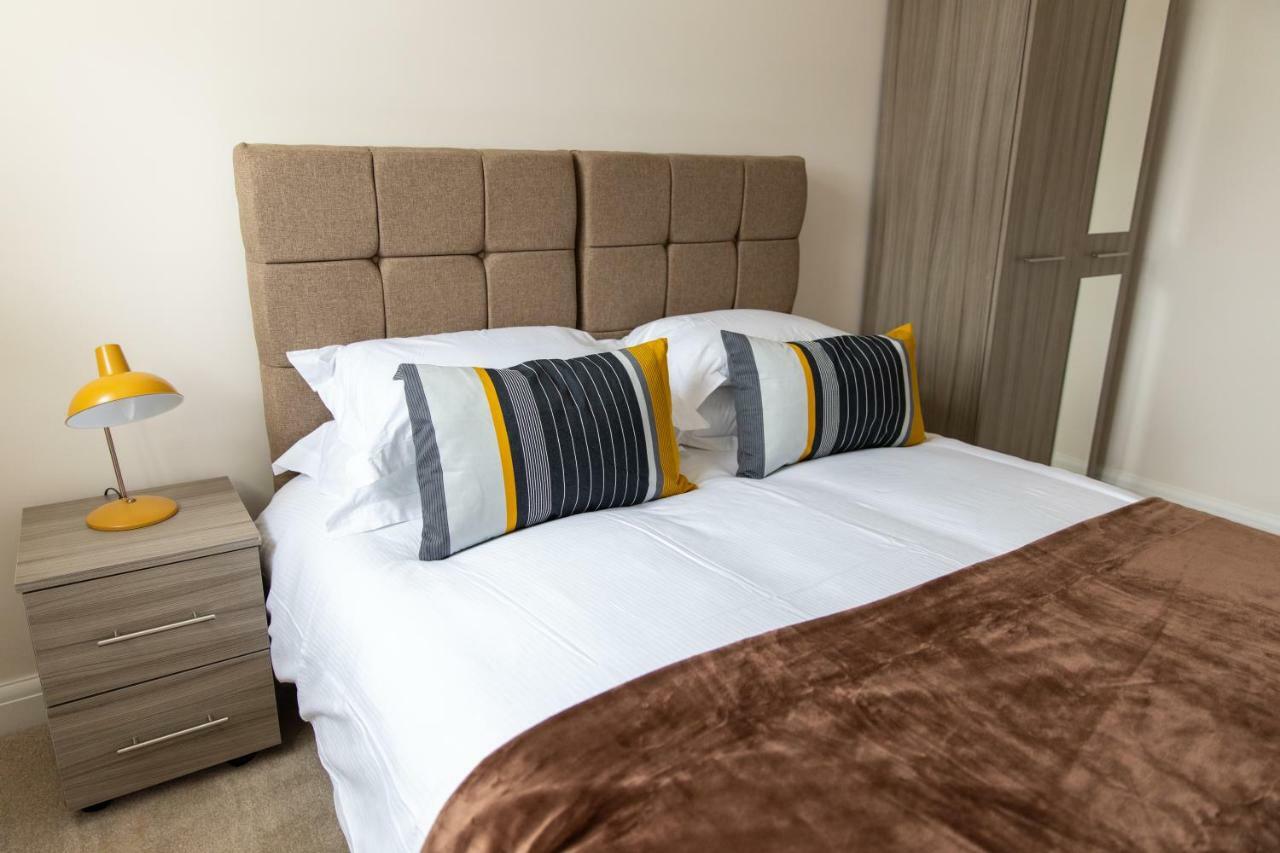 London Northwick Park Serviced Apartments By Riis Property Harrow Esterno foto